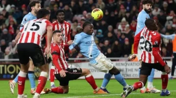 تعادل مثير.. مانشستر سيتي يساعد أرسنال في صدارة الدوري 2026